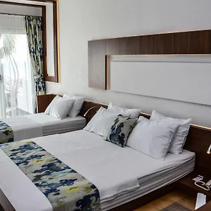 2* Otel Karakas